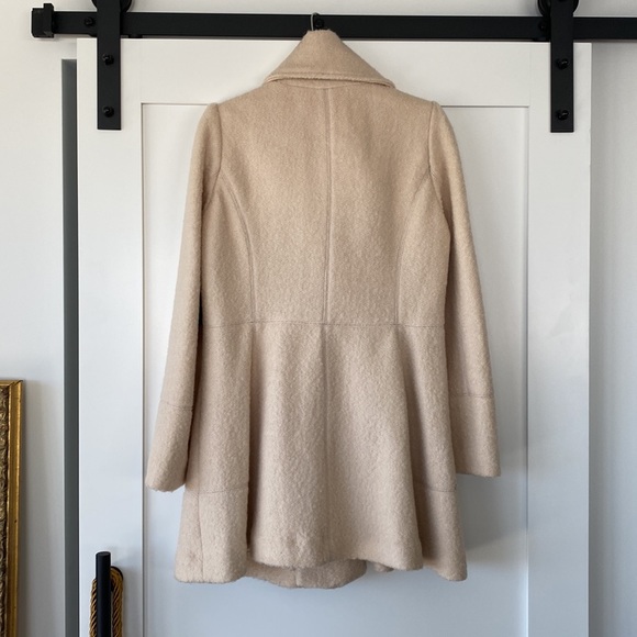 Women’s Worthington Ivory Short Overcoat. Sz S Double breasted - gold buttons. - Picture 4 of 13